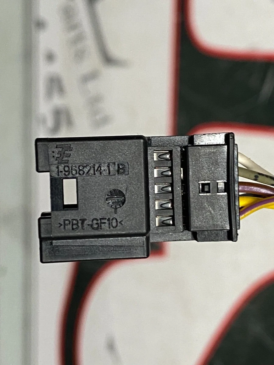 AS) GENUINE MERCEDES BENZ WIRING LOOM HARNESS PLUG CONNECTOR  