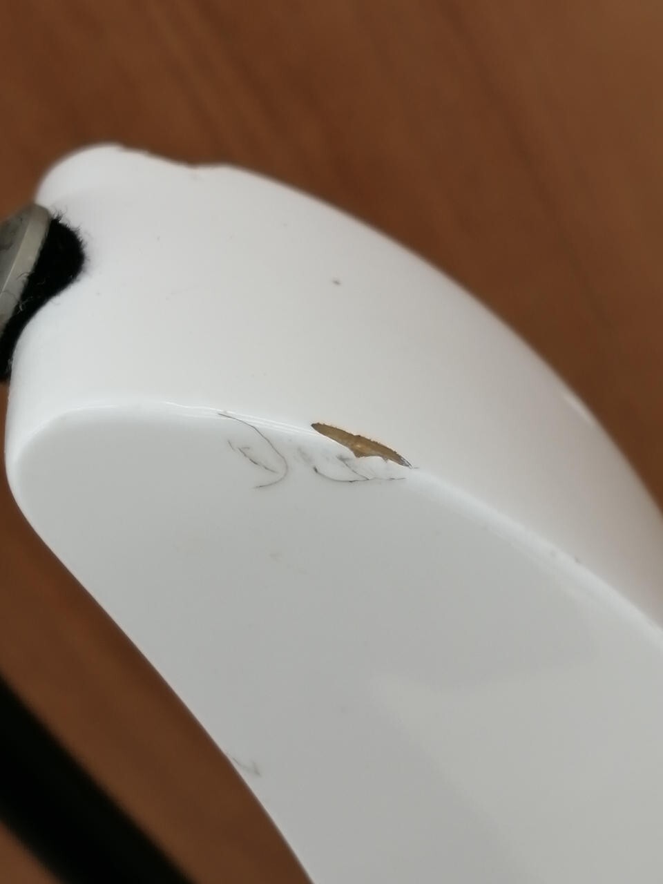Foto 8 di 12