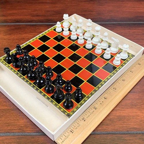 Magnetisches Schachspiel Vintage 80er Jahre Made in Japan Kunststoff tragbar klein - Bild 10 von 11