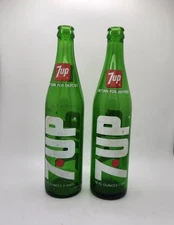 2 Vintage 7 Up Soda Pop Bottles Green 16 oz