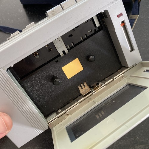 Radio AM/FM lettore cassette stereo vintage RARO Gen SL + CUSTODIA. "LEGGI" - Foto 7 di 10