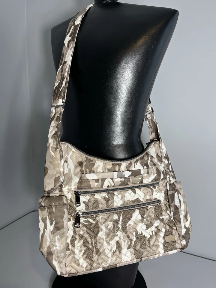 Lug CAMPER SE Crossbody Camouflage NYLON BAG Multi-Compartment Hobo Bag NWOT - Image 2 of 4