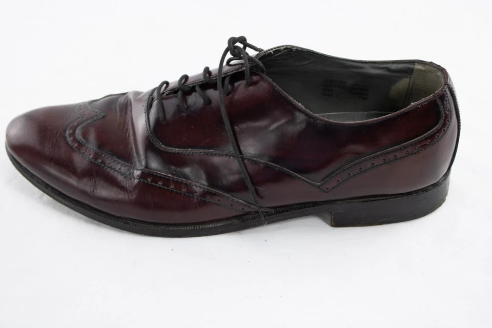 🌾 Vintage Thom McAn Burgundy Leather Oxford Wingtips | Men’s 9.5M | Rustic Form - Image 4 of 4