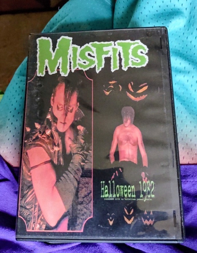MISFITS Halloween 1982 DVD Super Rare 🔥🔥🔥 | eBay