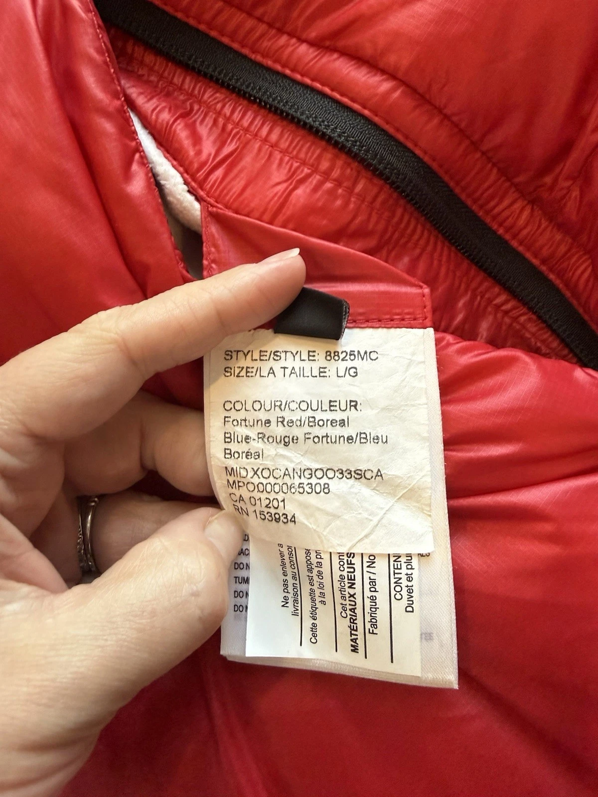 Canada Goose Angel Chen Bayan Reversible Puffer Vest Red/Blue Mens Size L 8825MC - product detail image 10