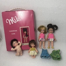 Vintage U.D. Co UD Doll Lot Wardrobe Case Miki Hong Kong Lot 4 Dolls