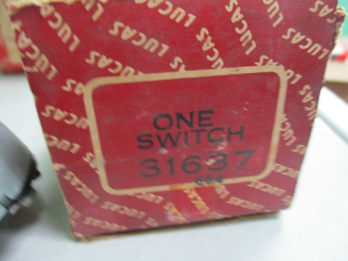 Aston Martin DB4, DB4GT, Lotus 14, Alvis 3 Litre Lucas 31637 ignition switch - Picture 2 of 6