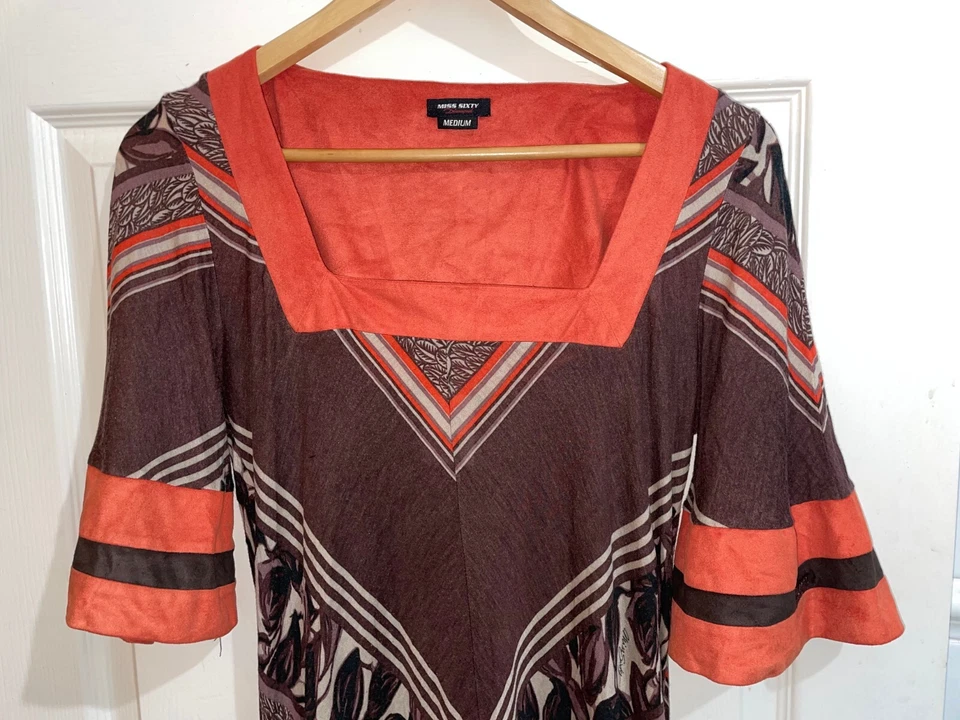 Vestido Miss Sixty Diamond para mujer mediano naranja/marrón hasta la rodilla (excelente estado) Foto 2 de 4