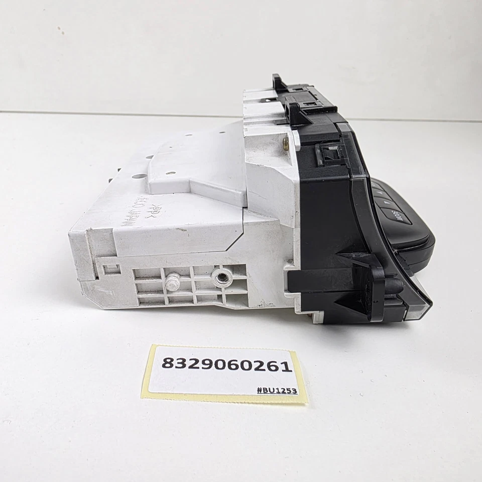 Toyota Land Cruiser (J120) 2002-2010 pantalla multifunción 8329060261 Foto 4 de 4