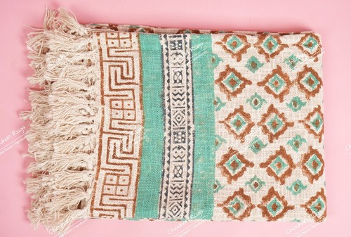 Hand Loomed Cloth Soft Cotton Blanket, Sofa Cover, Boho Ethnic Beach Towel - Picture 4 of 8