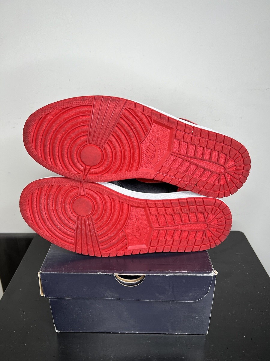 Nike Air Jordan 1 Retro High OG Satin Banned (Numbered) 10.5 Nike Air Jordan 1 Retro High OG Satin Banned (Numbered) 10.5