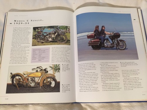 Hermoso enorme libro de 256 páginas The Ultimate Harley-Davidson, de Mac McDiarmid - Imagen 6 de 6