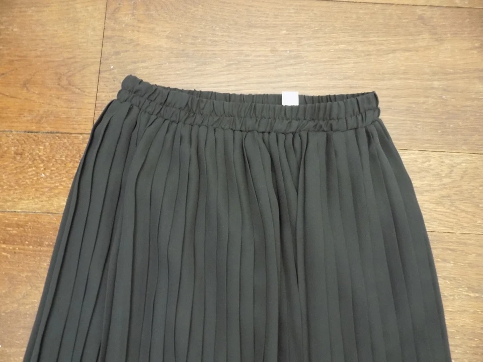 Falda De Colección Retro Clásica Completa Plisada Forrada Cintura Elástica 26" Negra Alemania Occidental Foto 3 de 4