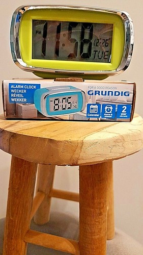 Digitalwecker Grundig Grün mit Datum Wochentag Digitaler Wecker 10x7x6cm NEU 002 - Bild 3 von 5
