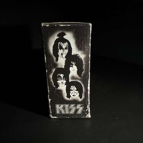 KISS COLLECTOR'S SERIES PINT GLASS 4-PACK In box (Box worn) - Bild 3 von 14