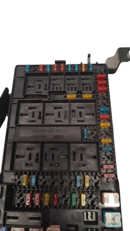 Ford F250 F350 Super Duty Excursion 2005 2006 caja de fusibles 6C3T-14A067-BB fabricante original Foto 3 de 4