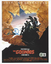 RANDELL WIDNER SIGNED 'THE GOONIES' STUNT SLOTH 8x10 POSTER PHOTO 3 BECKETT COA