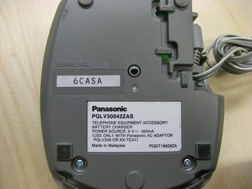 Cargador de teléfono inalámbrico Panasonic PQLV30042ZAS con adaptador de CA KX-TCA1 - Imagen 8 de 9