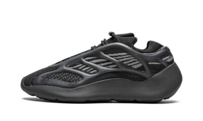 adidas Yeezy 700 V3 Dark Glow Men's Size 10 Authentic FAST