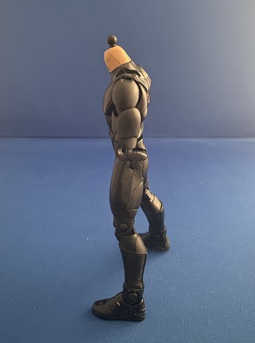 DC - Batman The Dark Knight - Survival Suit - Custom Fodder - Male Body - 2008 1 - Picture 4 of 6