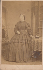 Carte De Visite J Wikinson of ETON Photographer / Woman in Crinoline Style #812