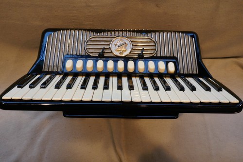 Akkordeon Hohner Gola von 1963! Innen und aussen Top, seltene Gelegenheit - Bild 3 von 12