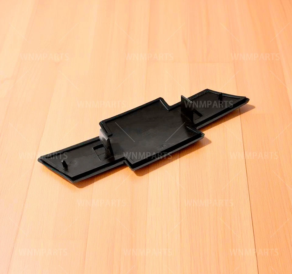 Pajarita emblema parrilla delantera Tahoe Suburban 1999-02 Chevrolet Silverado 2000-06 nueva Foto 4 de 4