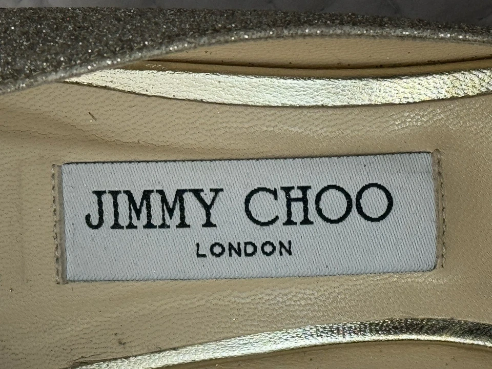 Zapatos de salón Jimmy Choo plateados, talla 39, estilo clásico para mujer” Foto 4 de 4