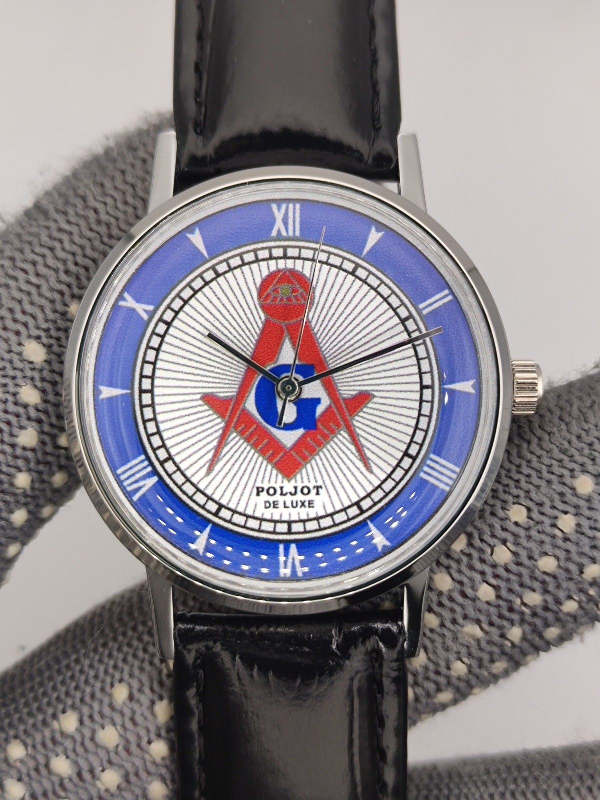Poljot de Luxe Masonic Style Men's Watch  Slim 2209 Vintage Mechanical Soviet 