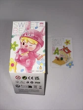 PopMart - Sweet Bean - I Want a Hug Figure - WHEN IM SLEEPING - US Seller. New