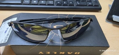 Brand New Oakley Sunglasses OO4141 WHISKER 414101 Black black Man - Image 1 of 2