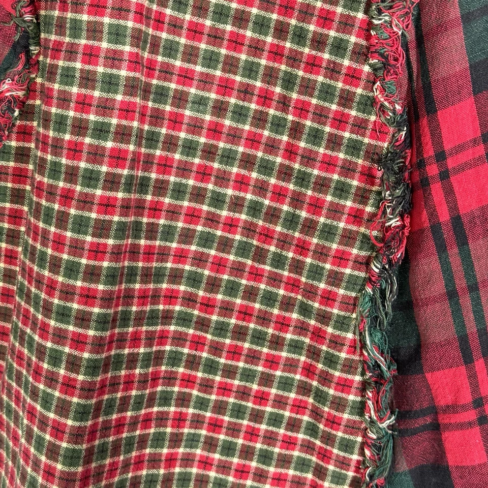 Vintage Handmade Red Green Plaid Checked Christmas Tree Skirt 48” Reversible - Image 4 of 4