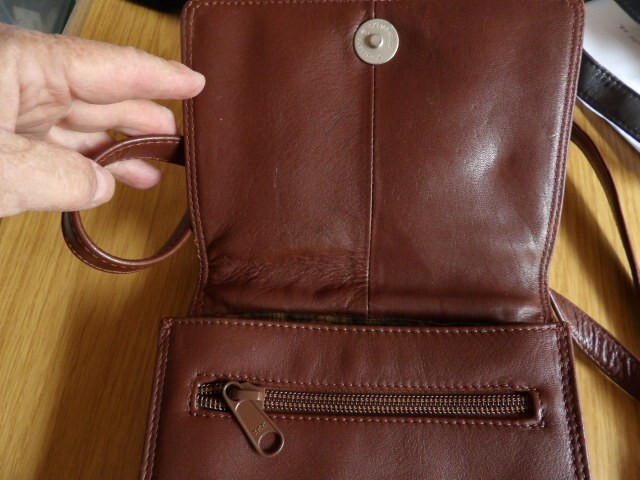 Picture 2 of 6