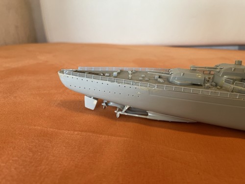 Modellschiff Bismarck Aus Kunststoff - Bild 5 von 14