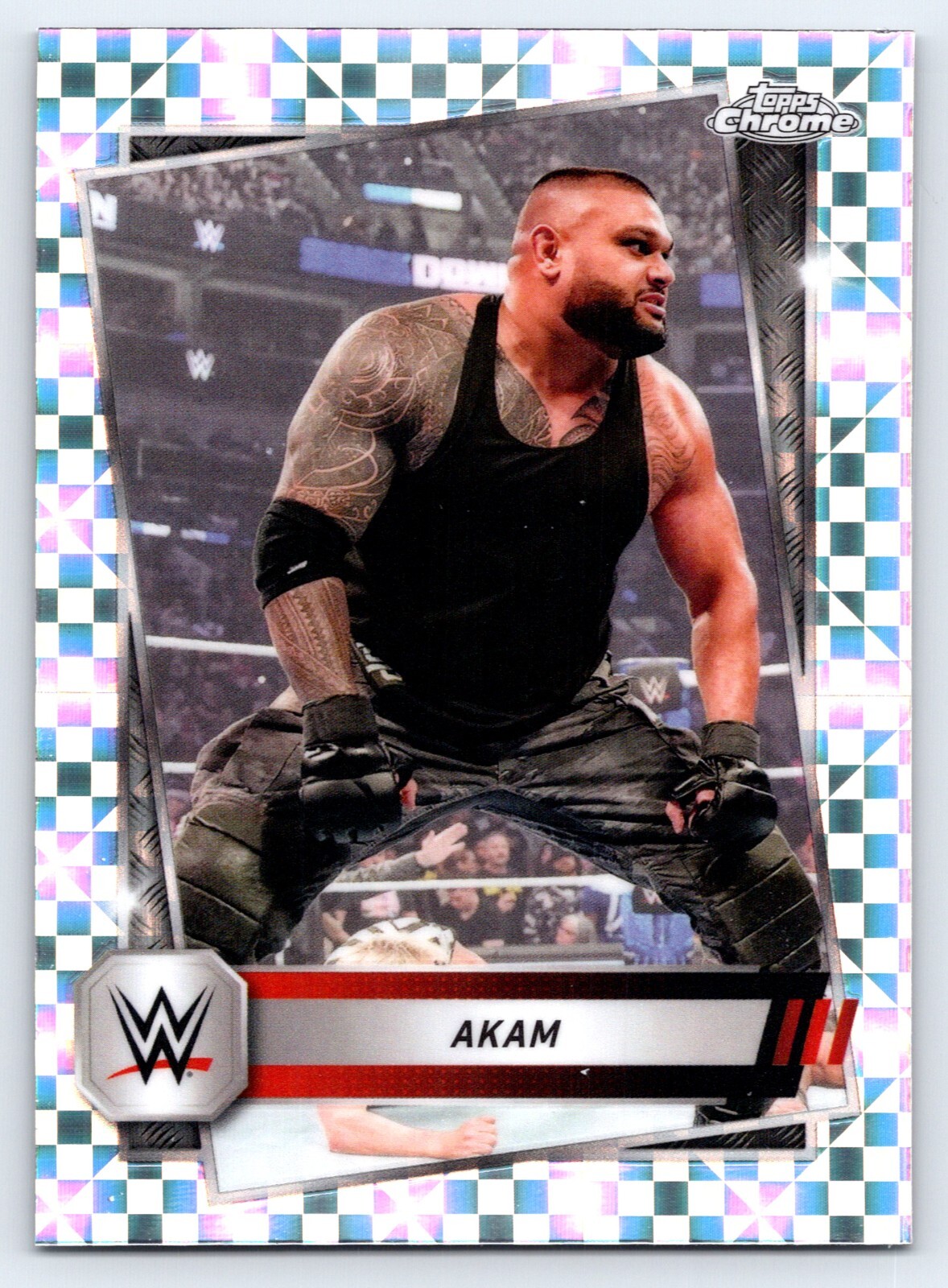 2025 Topps Chrome WWE #31 Akam X-Fractor