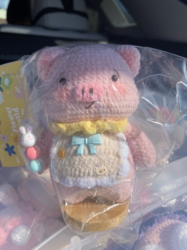 handmade crochet cutie Piggy - Picture 2 of 3