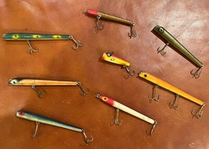 Amazing Vintage Wood Fishing Lures!!!   Lot of 8.