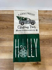 2 pillowcases with Christmas patterns