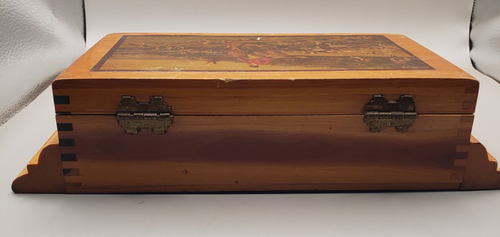 Vintage Kommode Holz Schwalbenschwanz Box Klappdeckel hat englische Jagdszene Pferd Hund - Bild 4 von 13