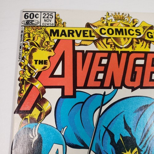 Quiosco Marvel Comics The Avengers #225 FN/VF Ed Hannigan Black Knight Cubierta - Imagen 4 de 8