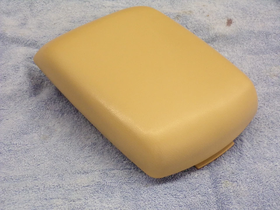 Suzuki XL7 2009 tapa consola 2007-2009 Foto 2 de 3