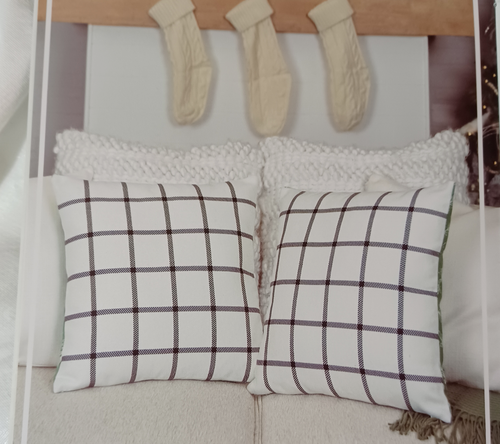 Decocrated Holiday Evergreen Pillow Covers 17.5" Reversible Leaf/Plaid Set of 2 - Picture 2 of 2