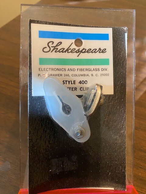 Shakespeare Style 400 Gutter Clip for Whip Antena