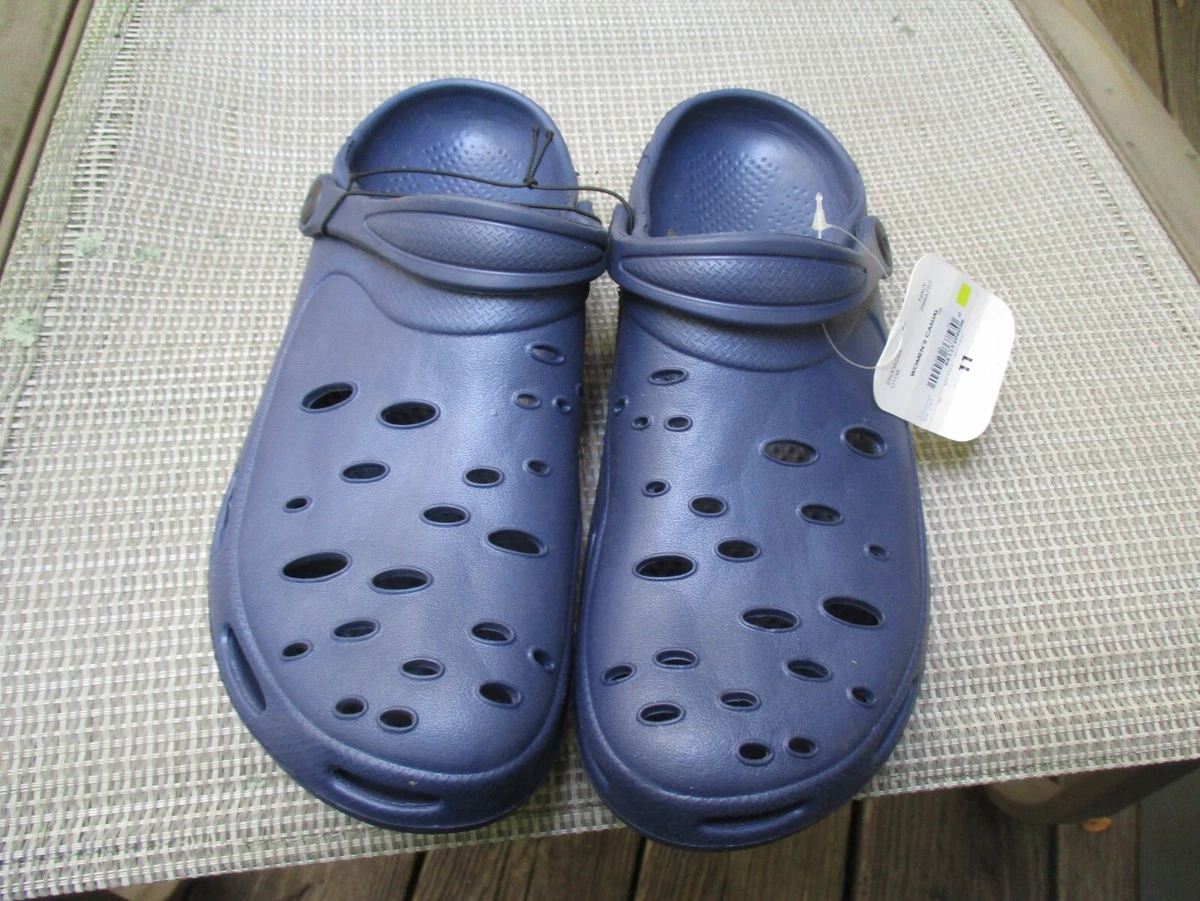 New w tags Crocs Classic Blue Size 11 No Boundaries
