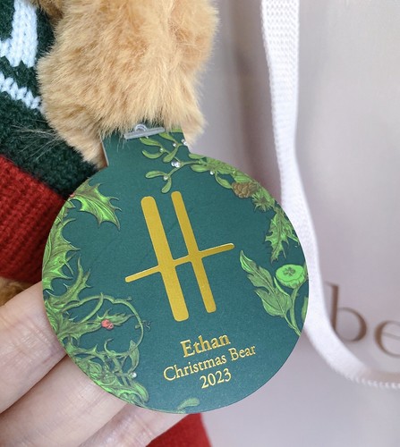 Harrods 2023 Christmas Bear Ethan with Tags / Brand New - Picture 3 of 4