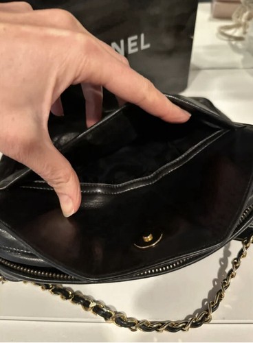 Chanel Quilted Black Camera Bag w. Tassel, Gold Chain/Leather Strap - Picture 10 of 11