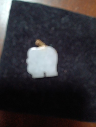 Colgante elefante de jade con dije de oro de 10K para collar - Imagen 4 de 4