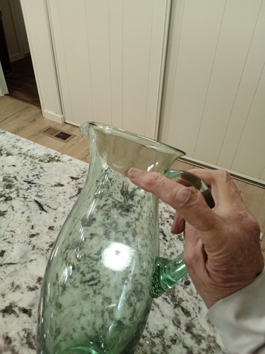 MCM Blenko Apple Green Hand Blown Glass Pitcher Decorative Vintage Piece - Picture 21 of 24