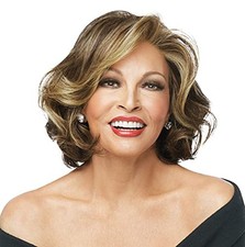 Raquel Welch Crowd Pleaser Wig RL11/25 Golden Walnut  Color Average Hairuwear