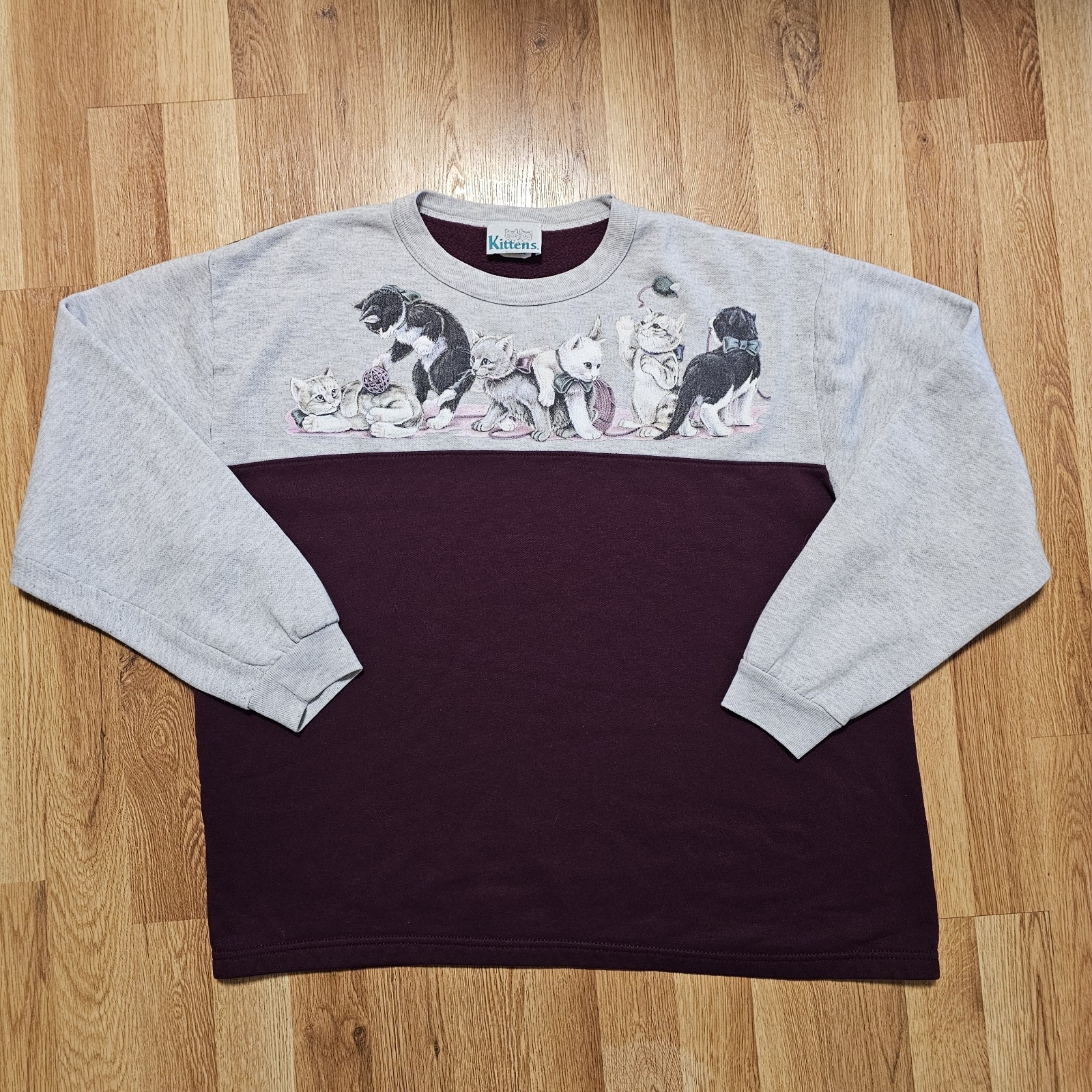 VINTAGE Kittens Long Sleeve T Shirt Kittens Cats Gray Purple Vintage Y2K